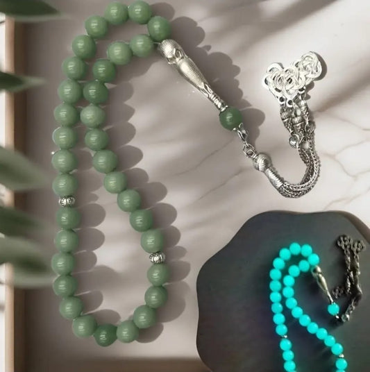 سبحة مضيئة – 33 حجر طبيعي مضيء بالكامل